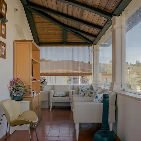 Casa Da Nora فندق ليريا