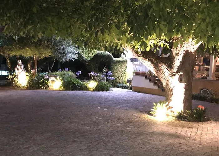 卡萨达诺拉酒店 莱里亚