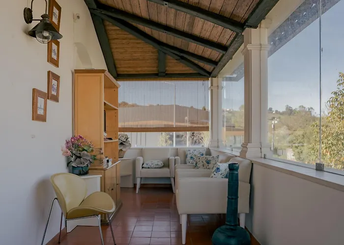 卡萨达诺拉酒店 酒店 莱里亚