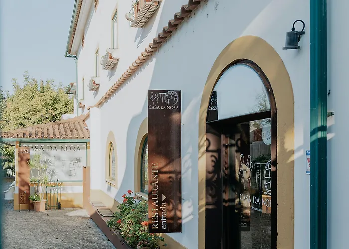 卡萨达诺拉酒店 莱里亚